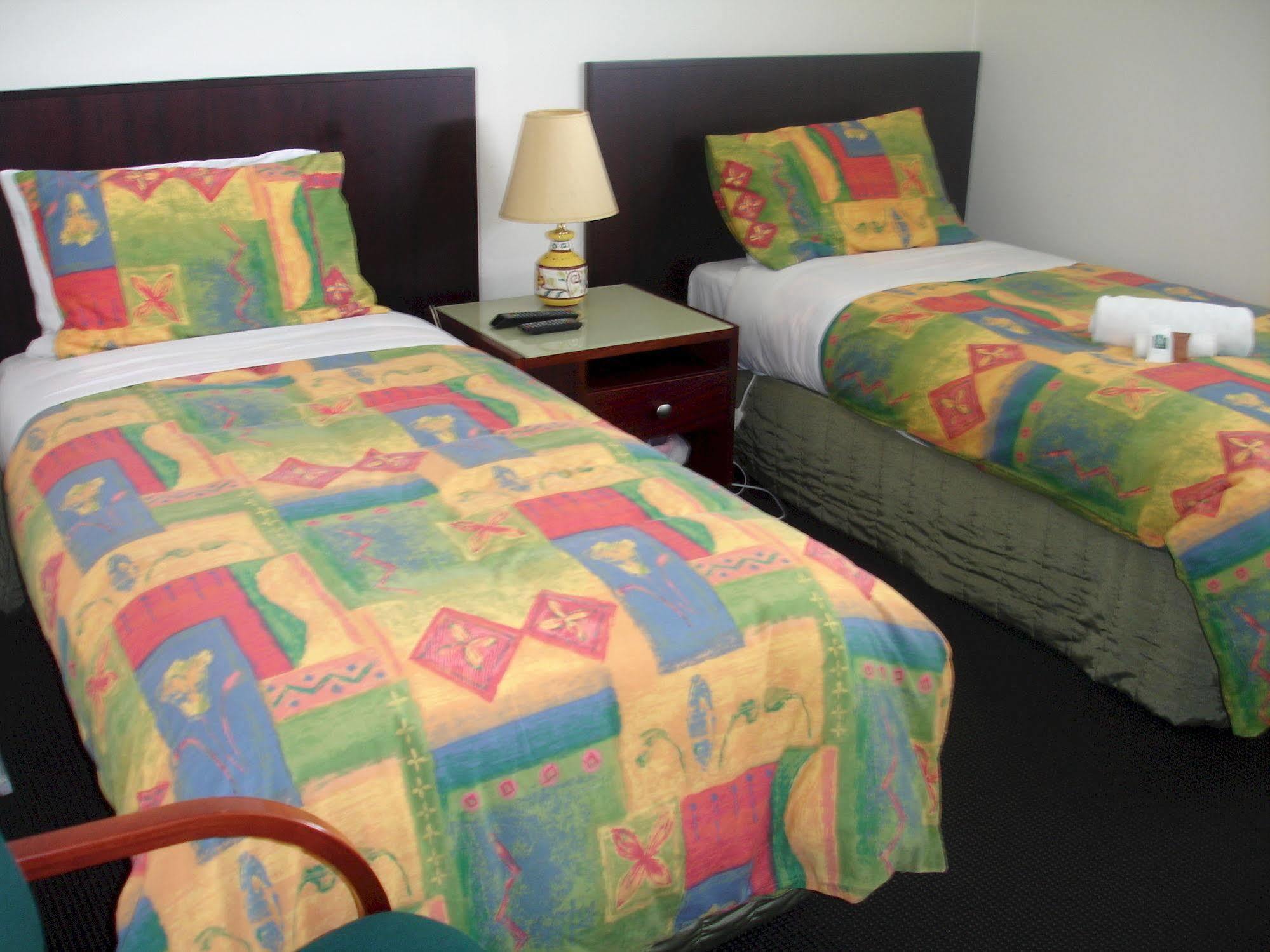 Achilles Motel Christchurch Exterior foto
